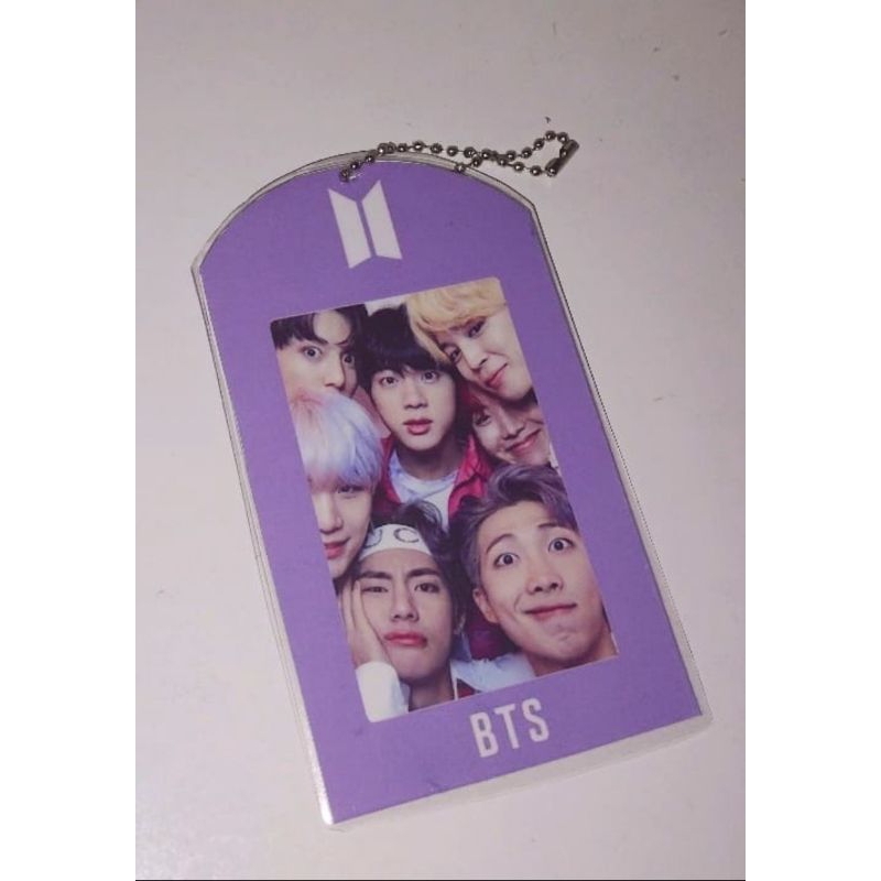 CHAVEIRO BTS , TIPO HOLDER, PLASTIFICADO, JUNGKOOK, JIN, JIMIN, V