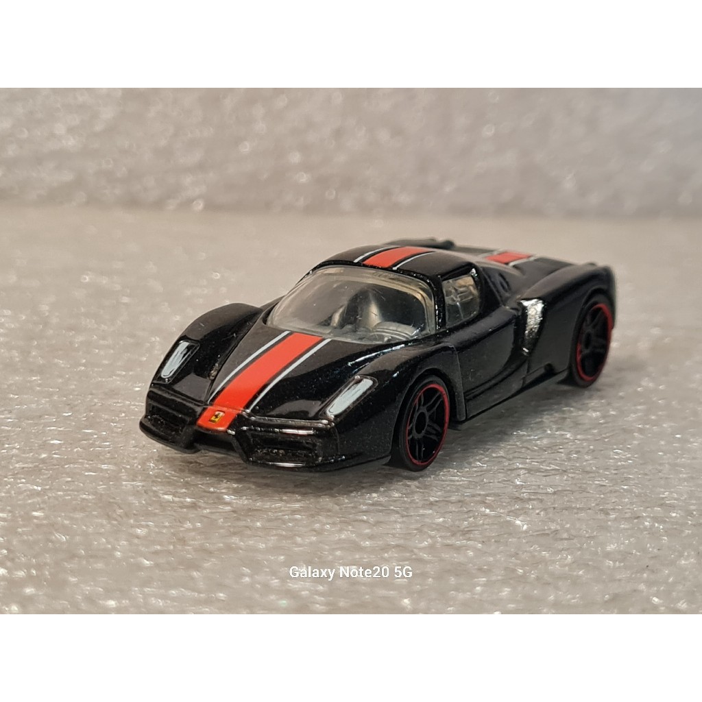 ENZO FERRARI PRETA 5 PACK 2014 HOT WHEELS 1:64 LOOSE | Shopee Brasil