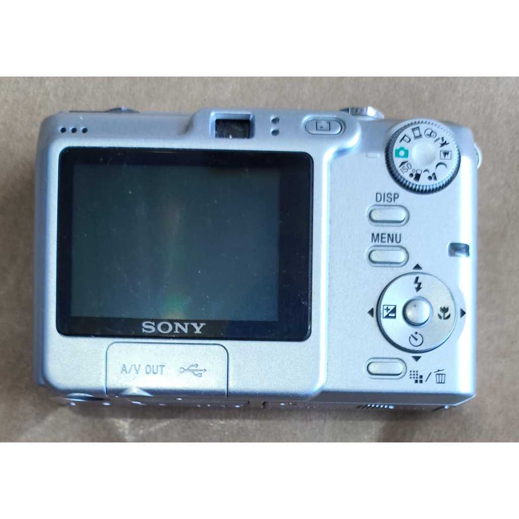 Câmera digital Sony Cyber-shot DSC-W35 7,2 MP 3x - Prata Leia