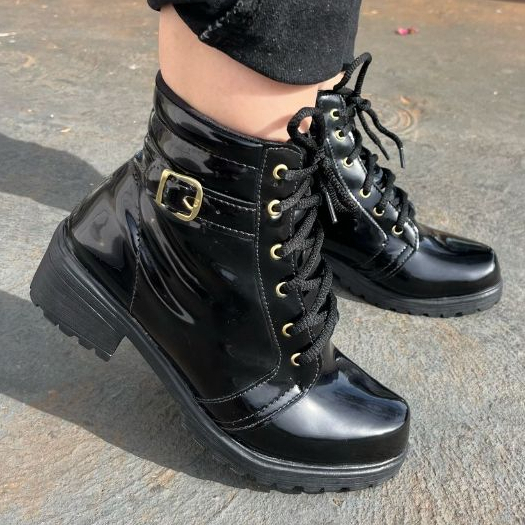 Coturno Feminino Tratorado Verniz Coturno Feminino Tratorado Em