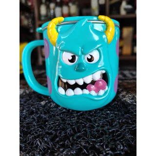 Caneca Monstros S.A com tampa diferente, divertida Mike e Sullivan