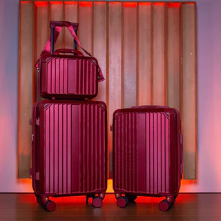 Kit de Viagem Voyage: 2 Malas Bordo + Frasqueira | Cadeado Numérico | Padrão ANAC | Rodinhas 360°|