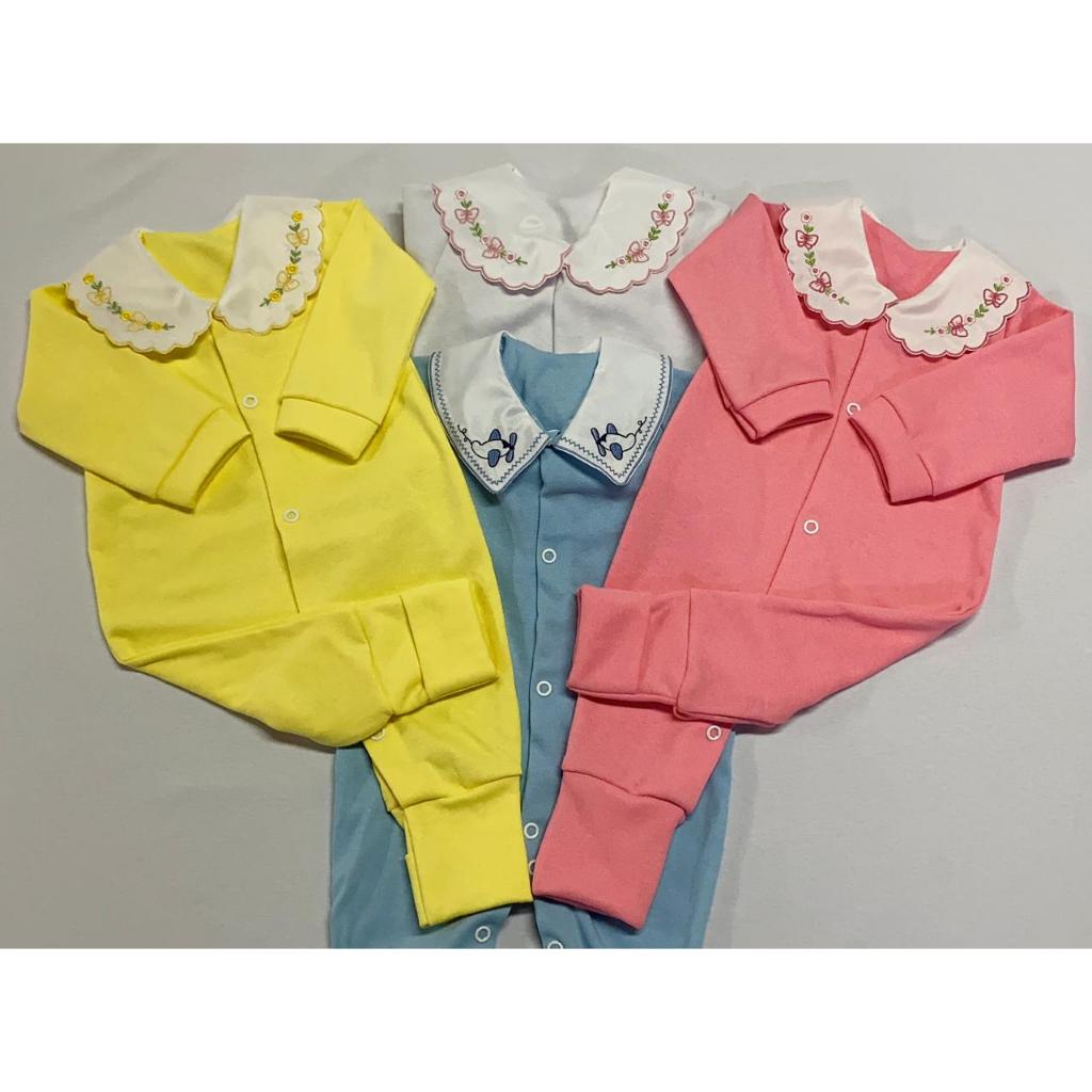 Macacão Bebê Luxo – Gola Bordada + Pé Reversível - Conforto e Elegância