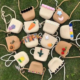 Bolsa de palha de grande capacidade para férias casuais praia portátil nova moda bolsa de ombro tecida em Oferta na Shopee