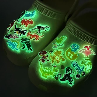 Kit 6/10 Cartoons Pins Botons Dinossauros para Croc Babuche