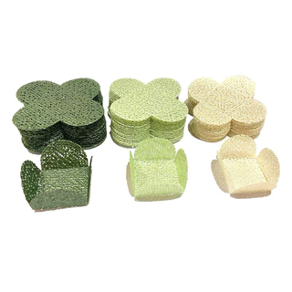 100 Forminhas Doces 4 Pétalas Tela Escócia Base Pequena 3cm- Para brigadeiro tradicional