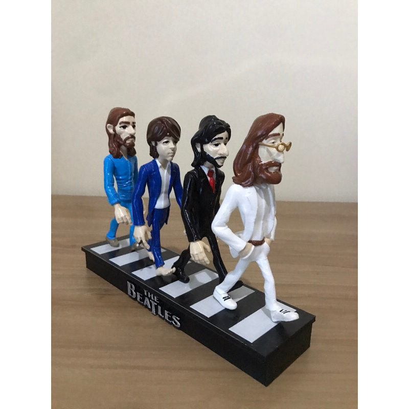 Boneco Colecionavel Cartoon ROCK IN ROLL ABBEYROAD THE BEATLES