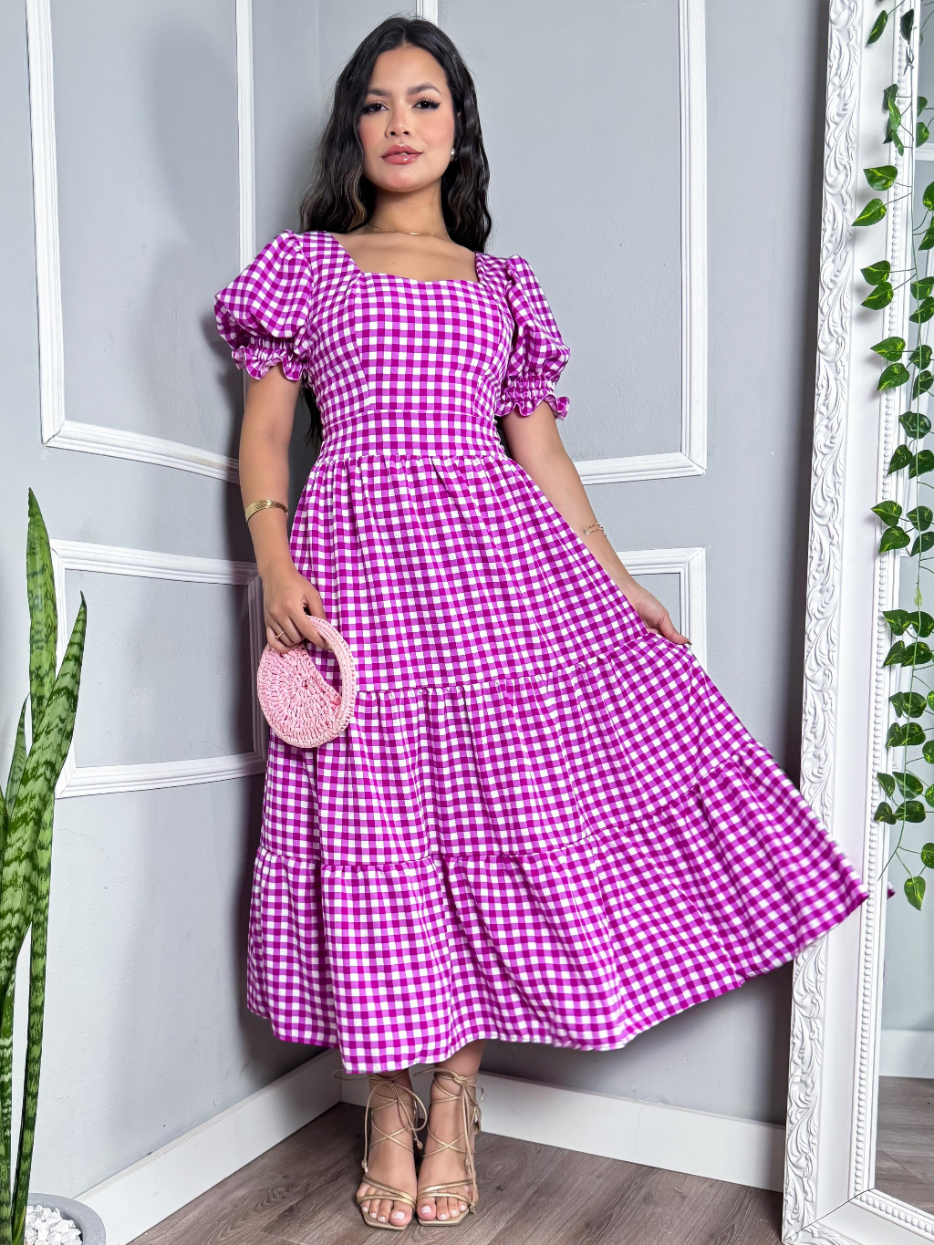 VESTIDO MIDI MANGA BUFANTE XADREZ FRENTE QUADRADA CREPINHO FORRADO