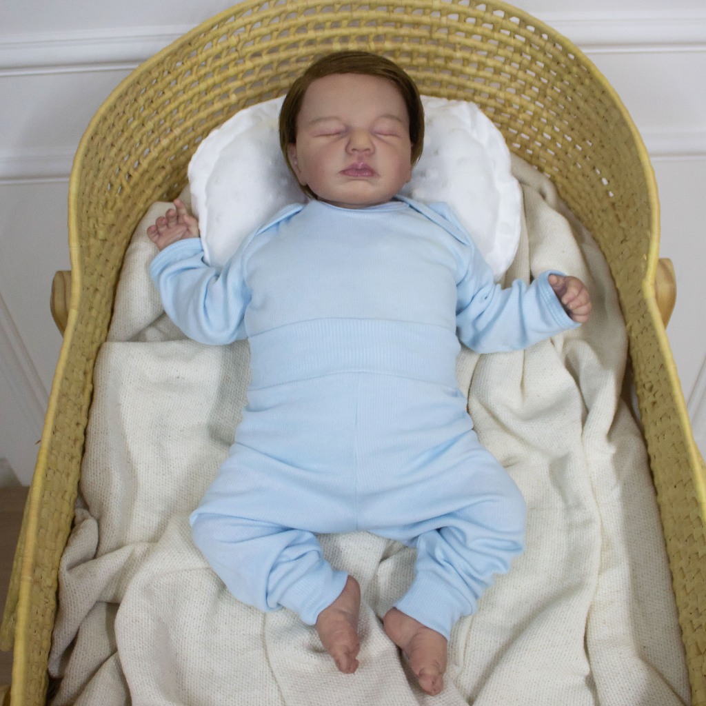 Boneca Bebê Reborn Em Silicone