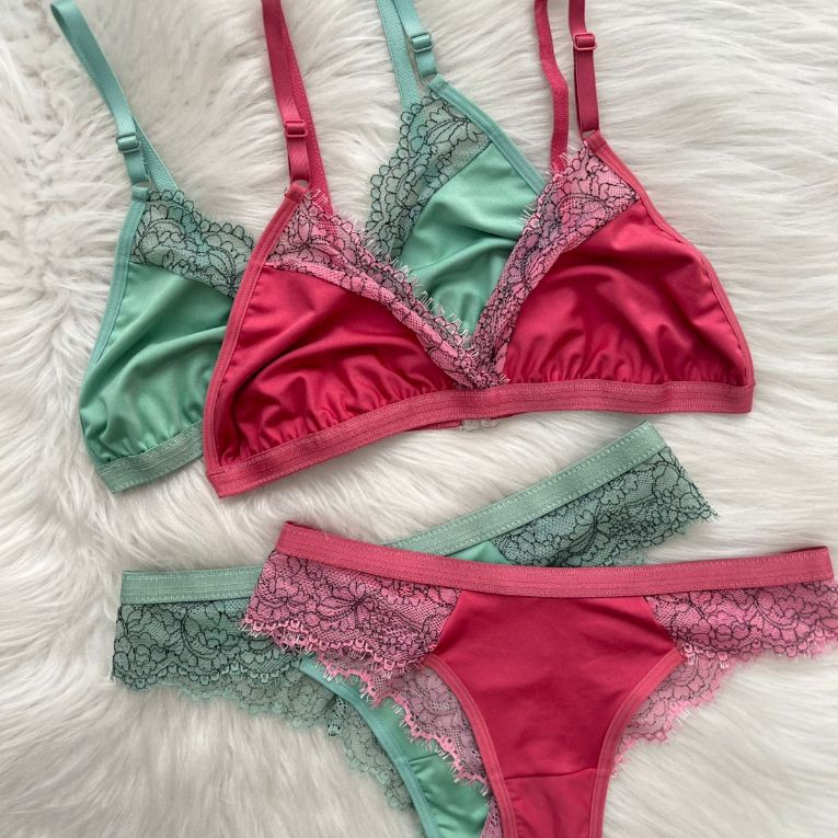 conjunto-sensual-conforto-suti-com-regulagem-calcinha-com-renda