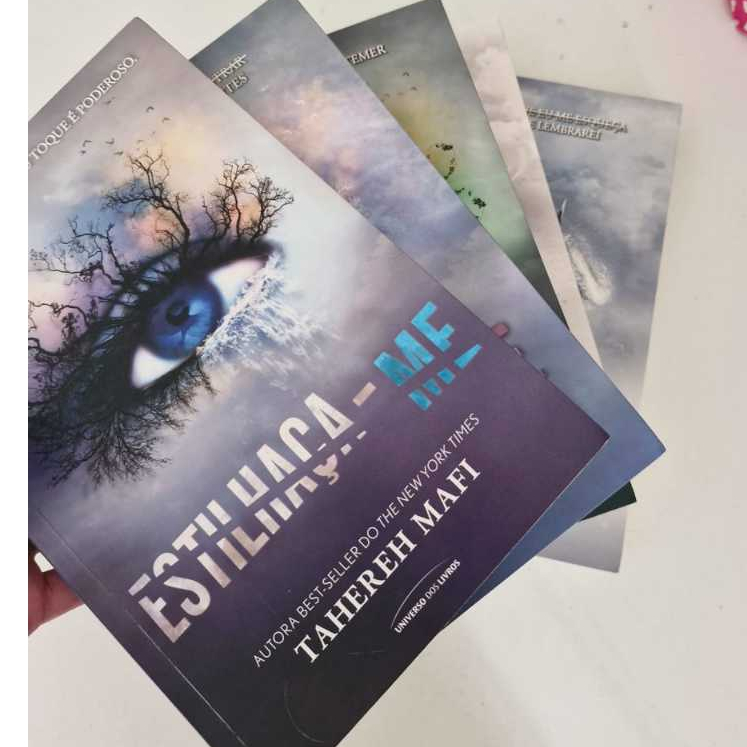box de livro estilhaça-me - coleção incompleta
