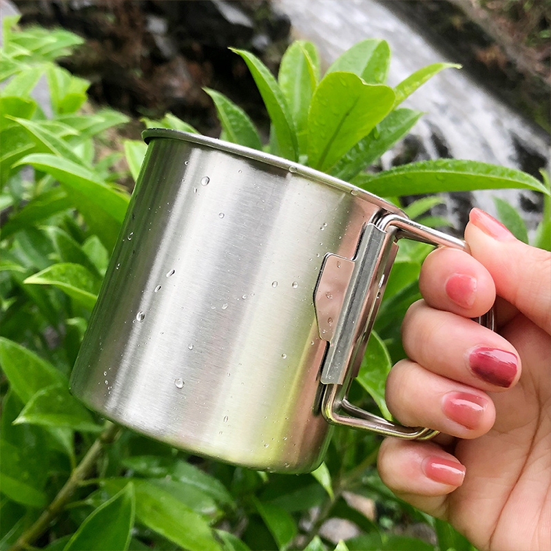Caneca Portátil de Aço Inoxidável 500ml com Alça Dobrável para Acampamento e Viagens