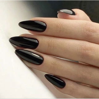 Postiça Realista Premium - Unhas Decoradas com Acabamento Natural toda preta
