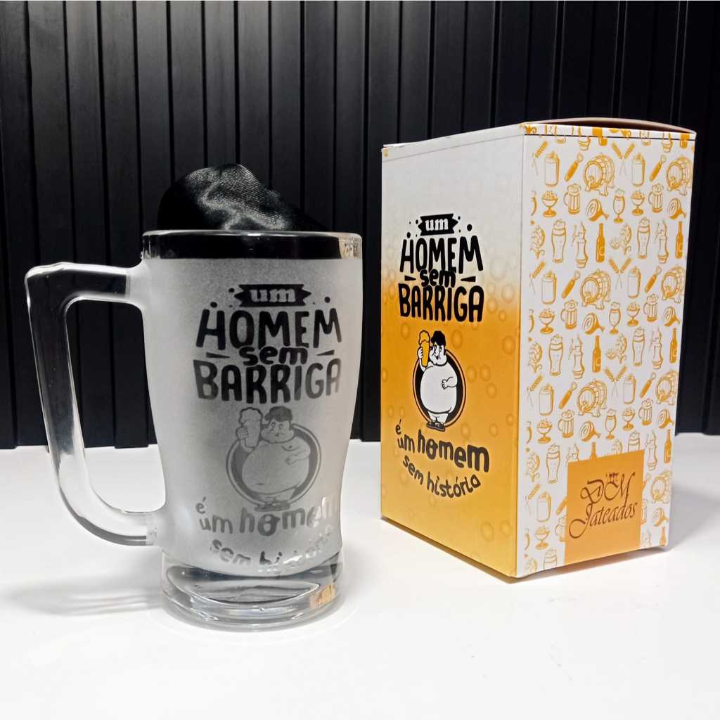 Caneca De Chopp Jateada - Um Homem Sem Barriga / Presente / dia dos Pais / Namorados / aniversário