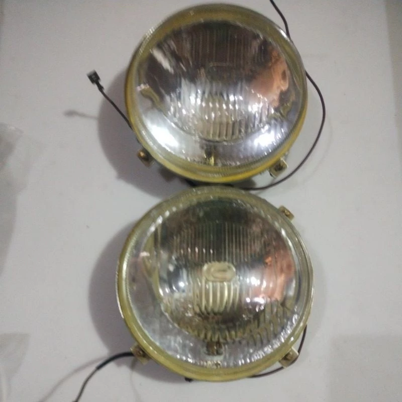 Farol F100/Landau/Variant/Passat TS