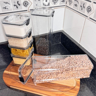 Conjunto de 6 Potes Herméticos em Acrílico Cristal com Trava e Design Empilhável - Organizador para Mantimentos Concept