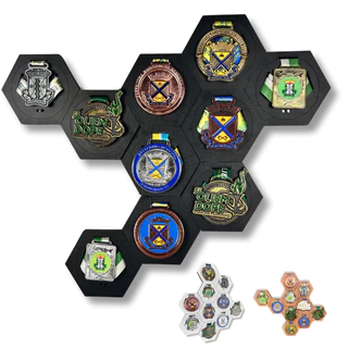 Kit de 10 Porta Medalhas de MDF Hexagonal - Porta Medalhas Esportivo para Decoração de Parede