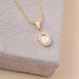 Colar Mini Nossa Senhora Cravejada com Banho em Ouro 18k