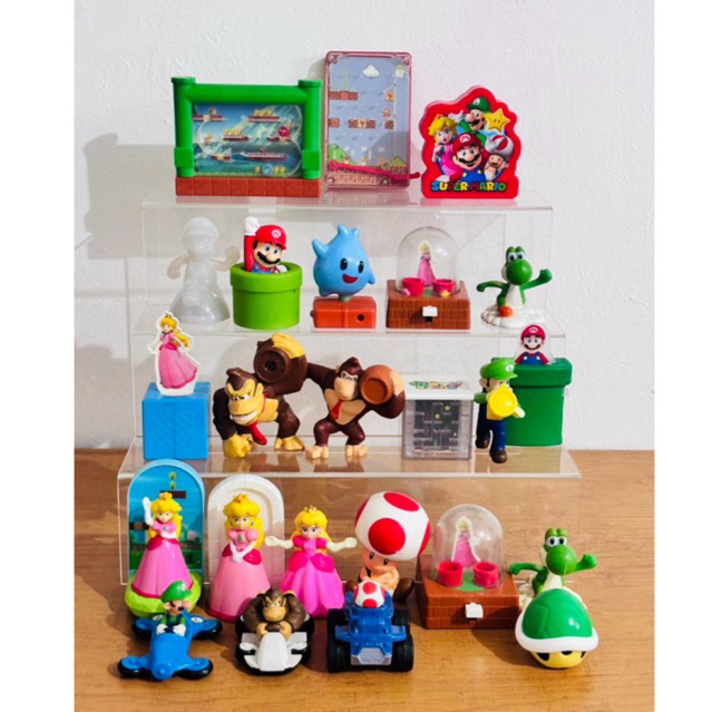 Bonecos  Mcdonald's - Super Mario  usado pode conter marcas de uso. em Oferta na Shopee