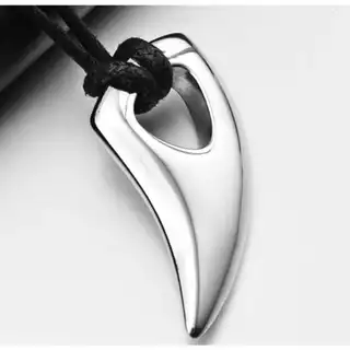 Colar Cordão Masculino Pingente Dente de Lobo Prata ou Preto Aço