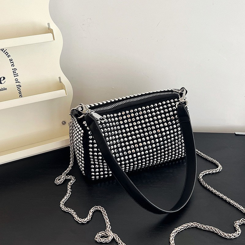 Bolsa brilho de festa /balada/ feminina com alça corrente \bolsa ...
