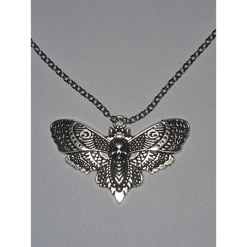 Colar Mariposa com Caveira Goth