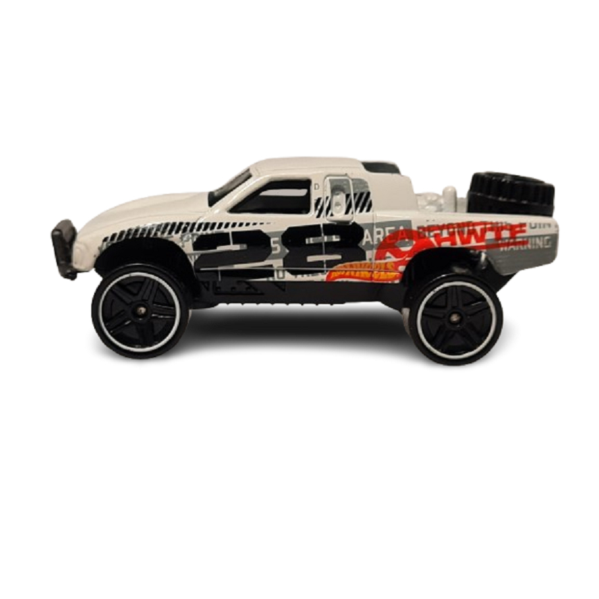m*n様 ホットウィール　TOYOTA BAJA TRUCK 1/64 ミニカー TOYOTA BAJA TRUCK OFF ROAD 5 PACK 2013 HOT WHEELS 1:64 LOOSE