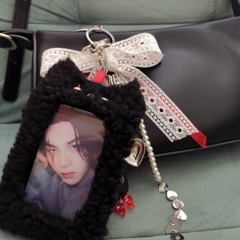 photocard case chaveiro pc holder yoongi suga bts | Shopee Brasil