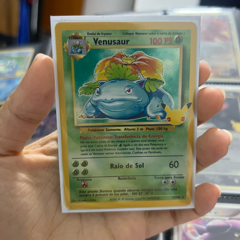 Carta Pokémon TCG: Venusaur - Coleção Celebrações (25 Anos