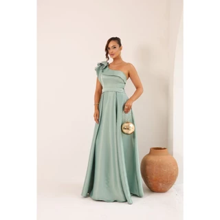 Vestido Maísa Todo em Cetim de um Ombro só e com Fenda Super Elegante para Madrinhas de Casamento - Ref:024