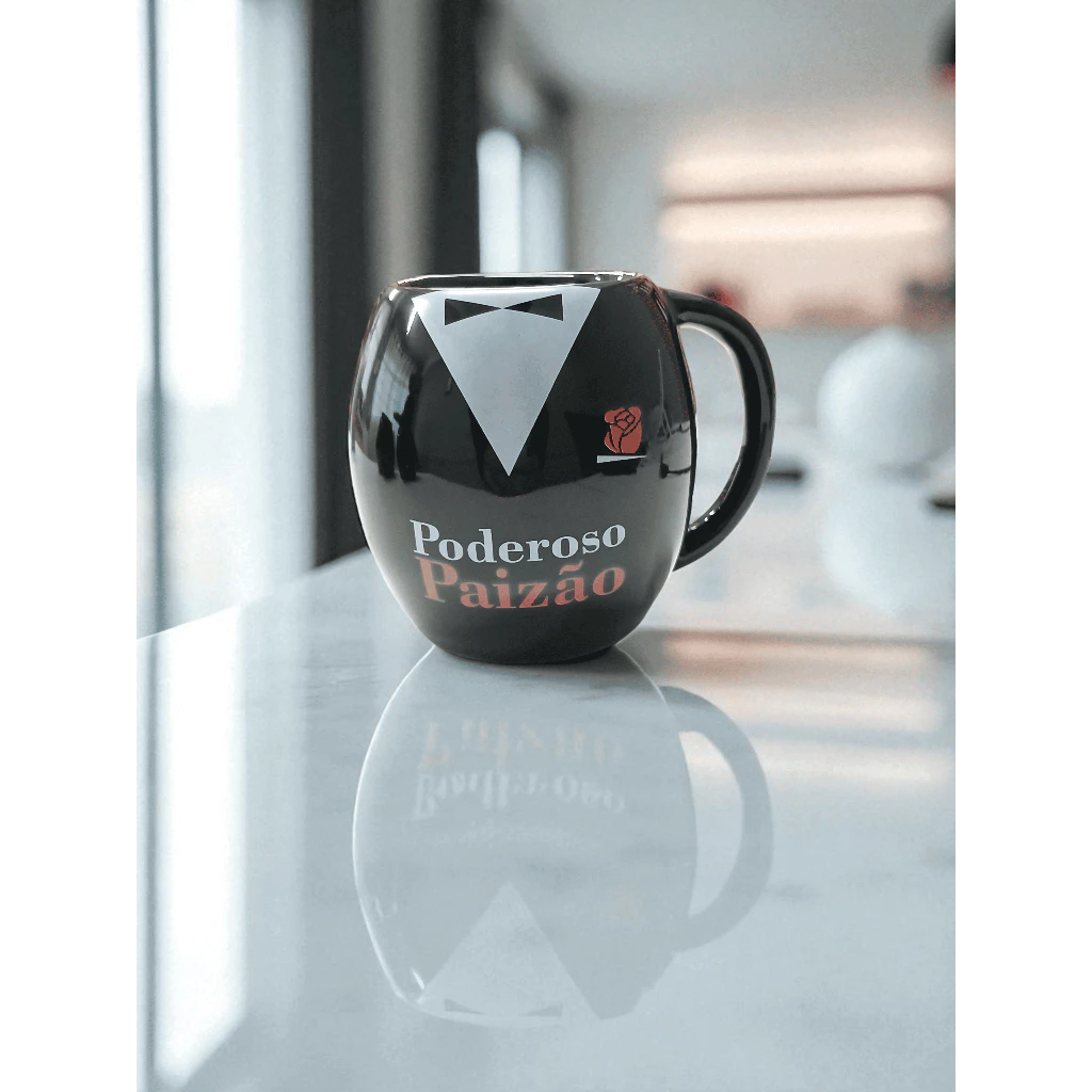 Caneca em Porcelana Preta Bojuda 410ml Poderoso Paizão - Presente Criativo Dia dos Pais