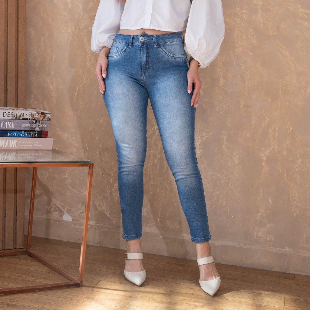 Calça Jeans Feminina Skinny Midi Biotipo Original Lycra Elastano Cintura Média Curta Elegante Luxo