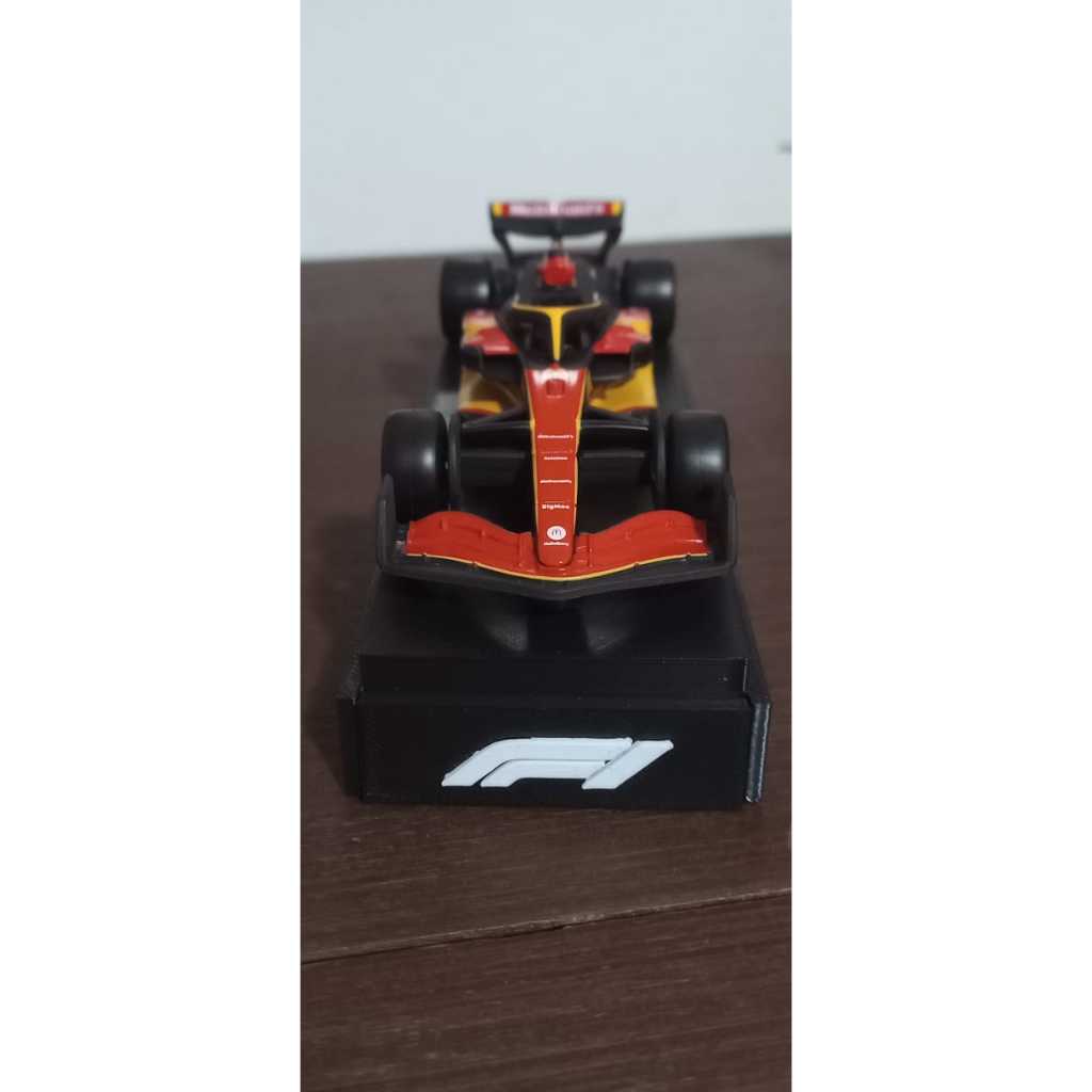 Base personalizada 3d para Miniatura coleção filme F1 só com o logo F1 ...