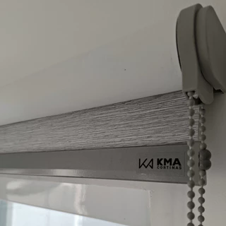 Cortina Persiana Rolo Blackout 0,70 / 1,00 / 1,20 CINZA Para Apartamento Sala