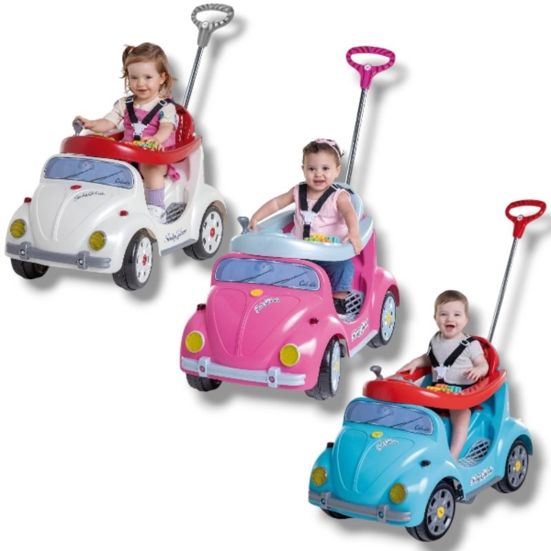 Carrinho de Passeio e Pedal Fouks Fusca Calesita com empurrador fusquinha