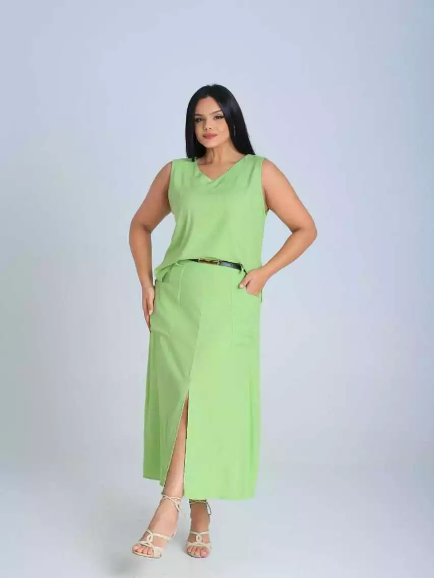 Conjunto Feminino Plus Size Saia e Blusa Regata