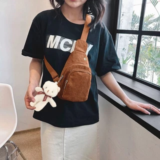 Bolsa Pochete Transversal Com Chaveiro Urso Feminina Masculina Bag Unissex Entrada Fone em Oferta na Shopee