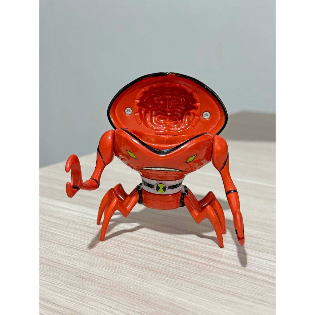 Boneco Artrópode Deluxe Ben 10 Alien Force Usado Bandai Original