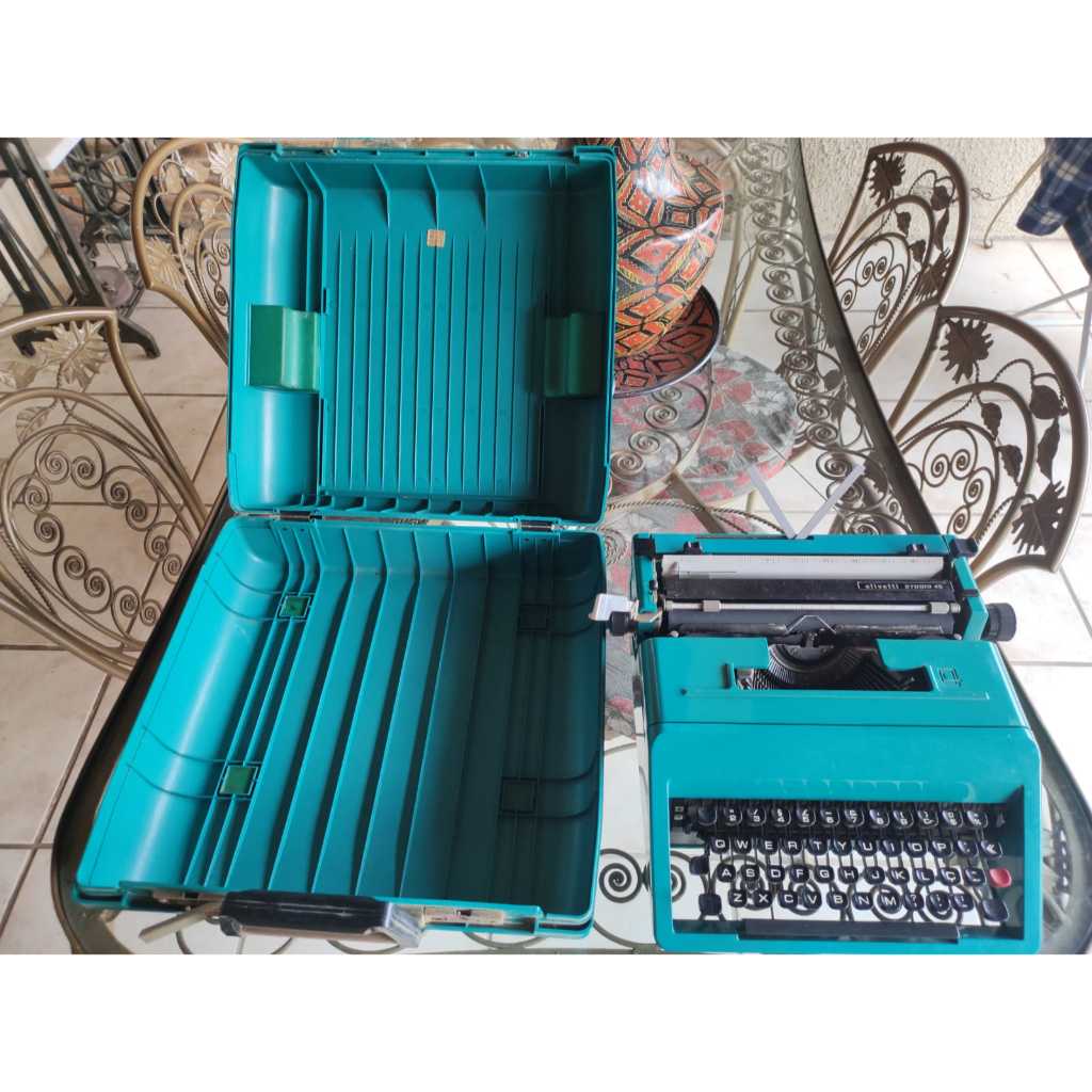 Maquina de escrever Olivetti Studio 45 com Case Original | Shopee Brasil