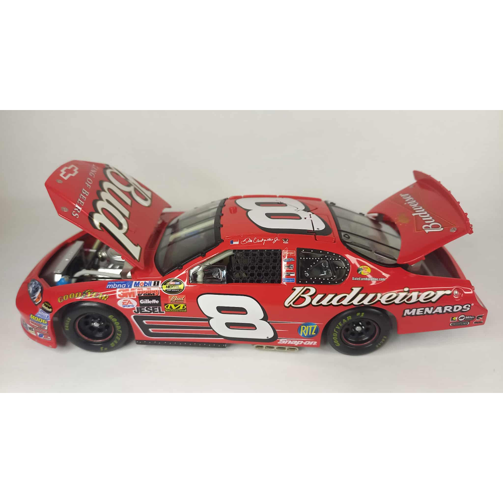 NASCAR diecast 1/24 - #8 Dale Earnhardth Jr Chevy Monte Carlo 2006