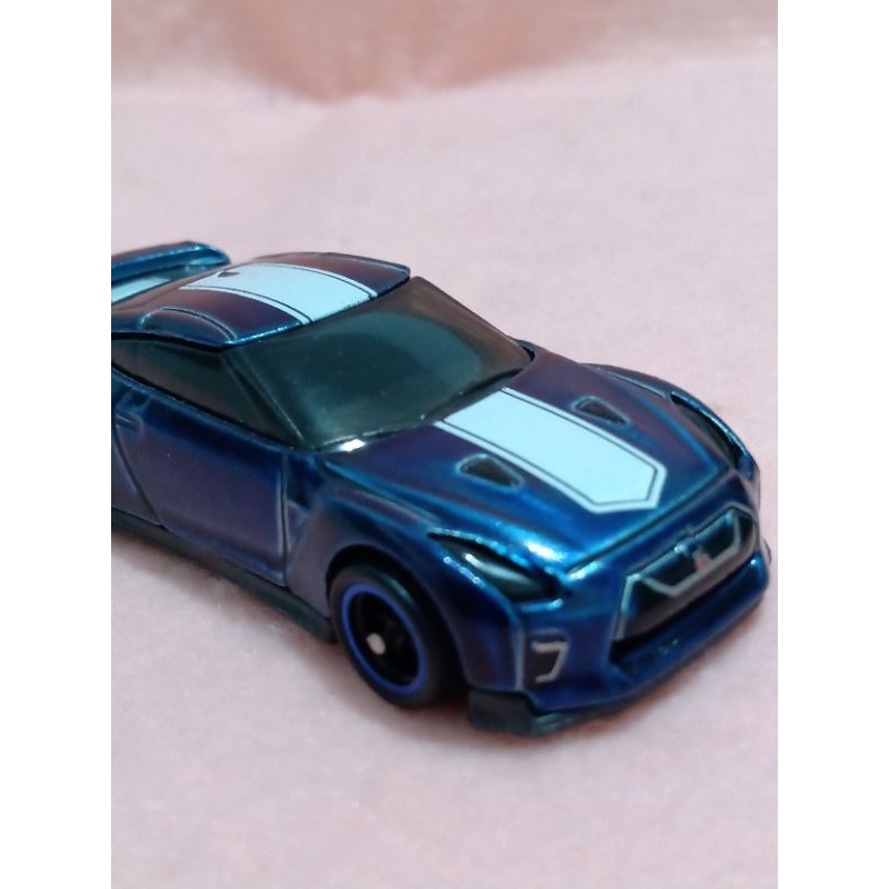 ホットウィール スーパートレジャー 「'17 NISSAN GT-R(R35)」 Hot Wheels Super T-hunt 17 Nissan Gt-r [r35] 2020 Ghg22 | MercadoLivre