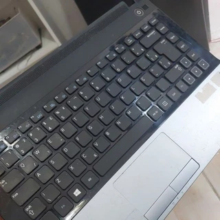 carcaça Base para notebook Samsung Np300e4c de 14 polegadas (usada)