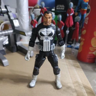 Boneco Justiceiro Punisher Marvel Legends Série IV Toybiz