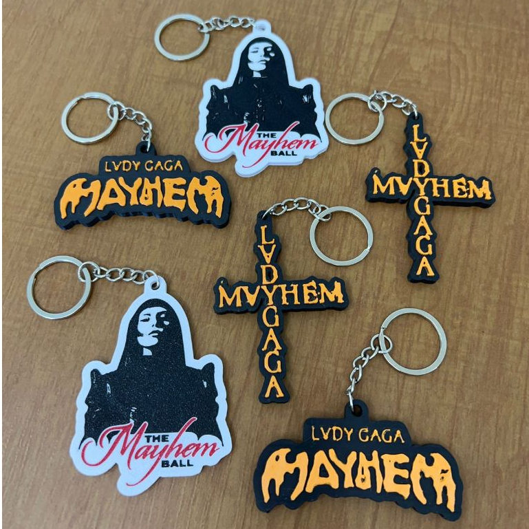 Chaveiro Lady Gaga - The Mayhem Ball | Shopee Brasil