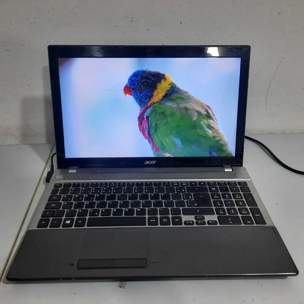 Notebook Acer aspire V3 - 571 Core i5 2450m 2.5ghz Memoria 4gb ddr3 ssd 120gb sem bateria