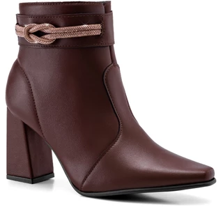 Bota Feminina Lumiss Strass Salto Alto Grosso Bico Fino Confortável Cano Curto Napa Marrom