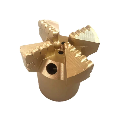 Broca Pdc 4 Asas 6 Polegadas Perfuração Poço Artesiano 15kg Marca Baumann