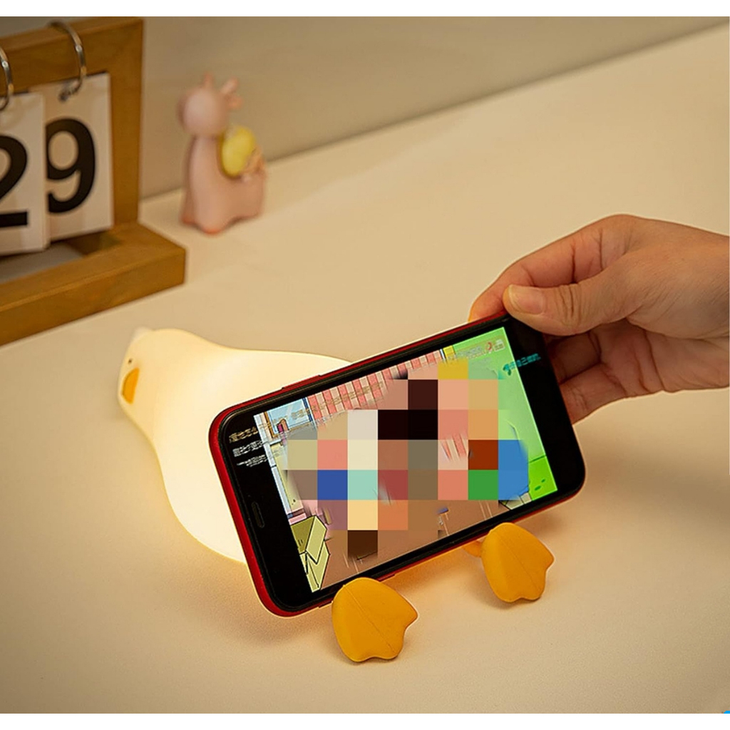 Imagem do produto L&acirc;mpada Led Noturna De Silicone Com Desenho De Pato Lumin&aacute;ria De Patinho Fofo com suporte celular 5