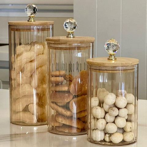 Conjunto Potes de Vidro com Tampa Bambu Cristal Porta Mantimentos Cozinha 3 Peças — foto 1 — Achou Levou Brasil