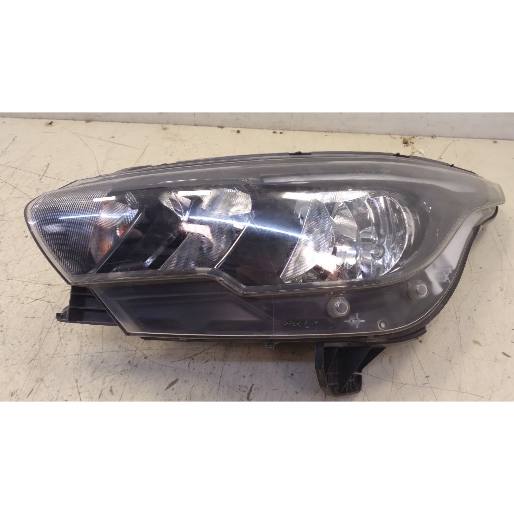 Farol Esquerdo FIat Argo/Cronos 18/25 52176306 MP4130 | Shopee Brasil